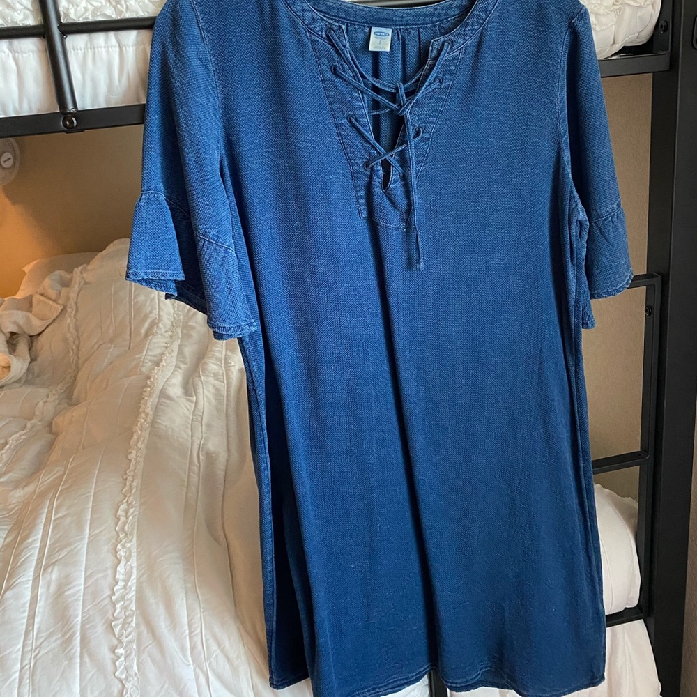 Old navy denim dress!!